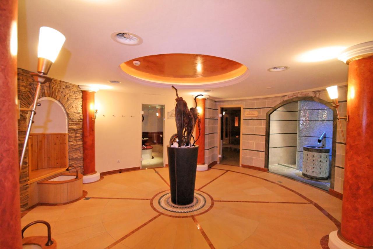 Hotel Kajetansbruecke Pfunds Bagian luar foto